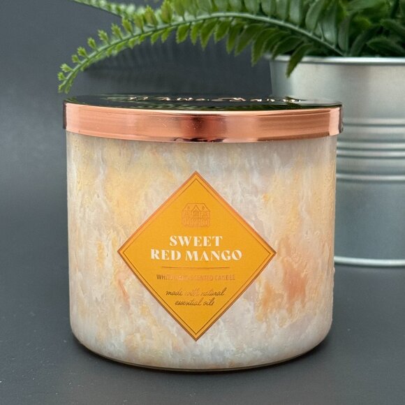BBW Sweet Red Mango White Barn Bath & Body Works 3 Wick Candle - Picture 1 of 10
